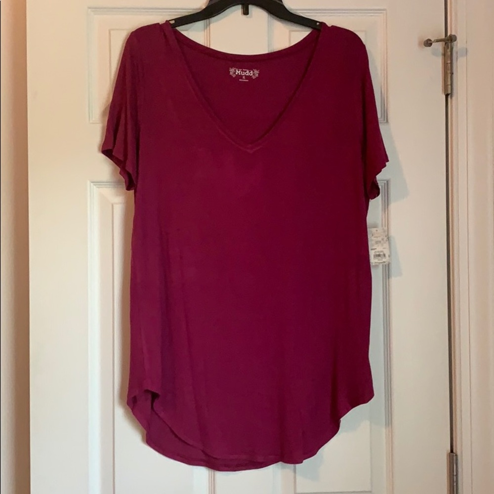 V-neck tunic shirt